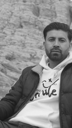 سروشت نەوزاد | (١٩٩١ - )